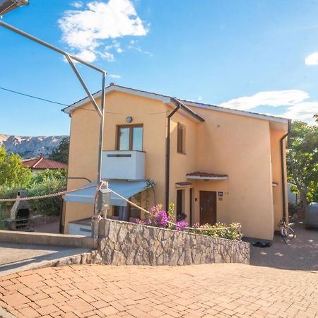 Apartments Dujmovic With Terrace Baška Zewnętrze zdjęcie